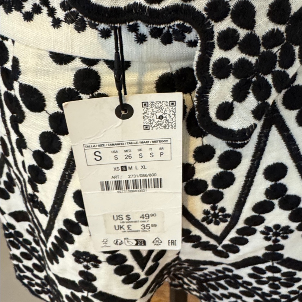 Black and White Patterned Short Sleeve Set - Picture 6 of 6